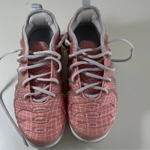 Nike Pink and White Women's Athletic Shoes